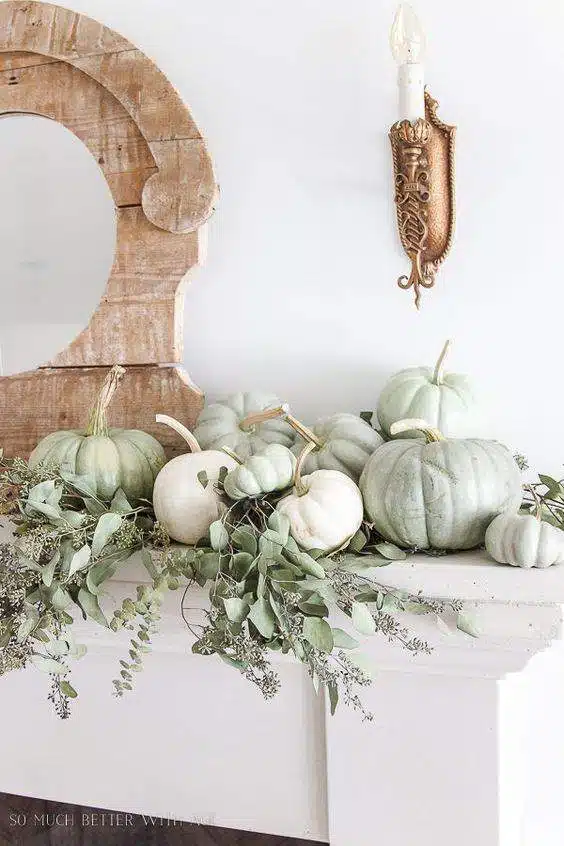 A fall mantle in neutral colors