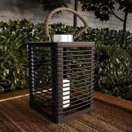 solar powered outdoor lantern